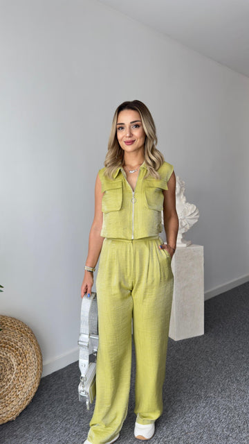 Gjen Zippered Olive Two Piece Suit