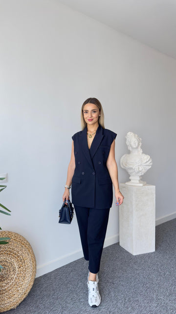 Ena Navy Blue Vest Suit