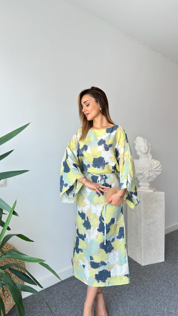 Patterned Batwing Sleeve Belted Massi Dress