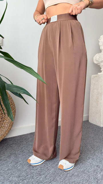 Brown Utaka Elastic Waist Trousers