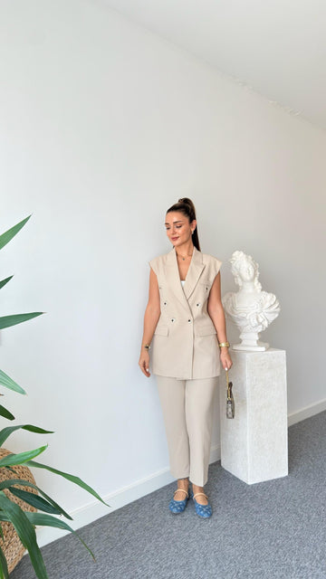 Ena Beige Vest Suit