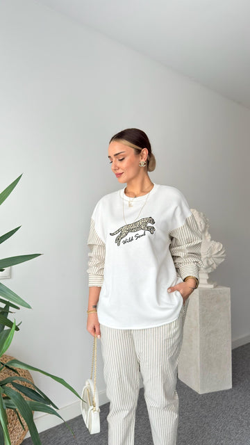 Vabu Tiger Embroidered Garnished Sweatshirt