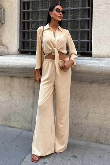 Ayrobin Suit with Tied Shirt and Slit Trousers Beige