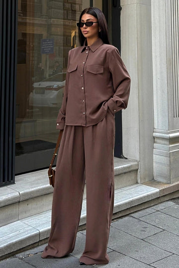 Flowy Classic Suit Brown