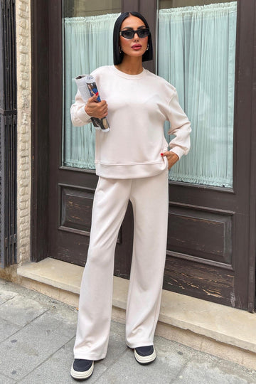 Modal Suit with Back Accessory Decollete white