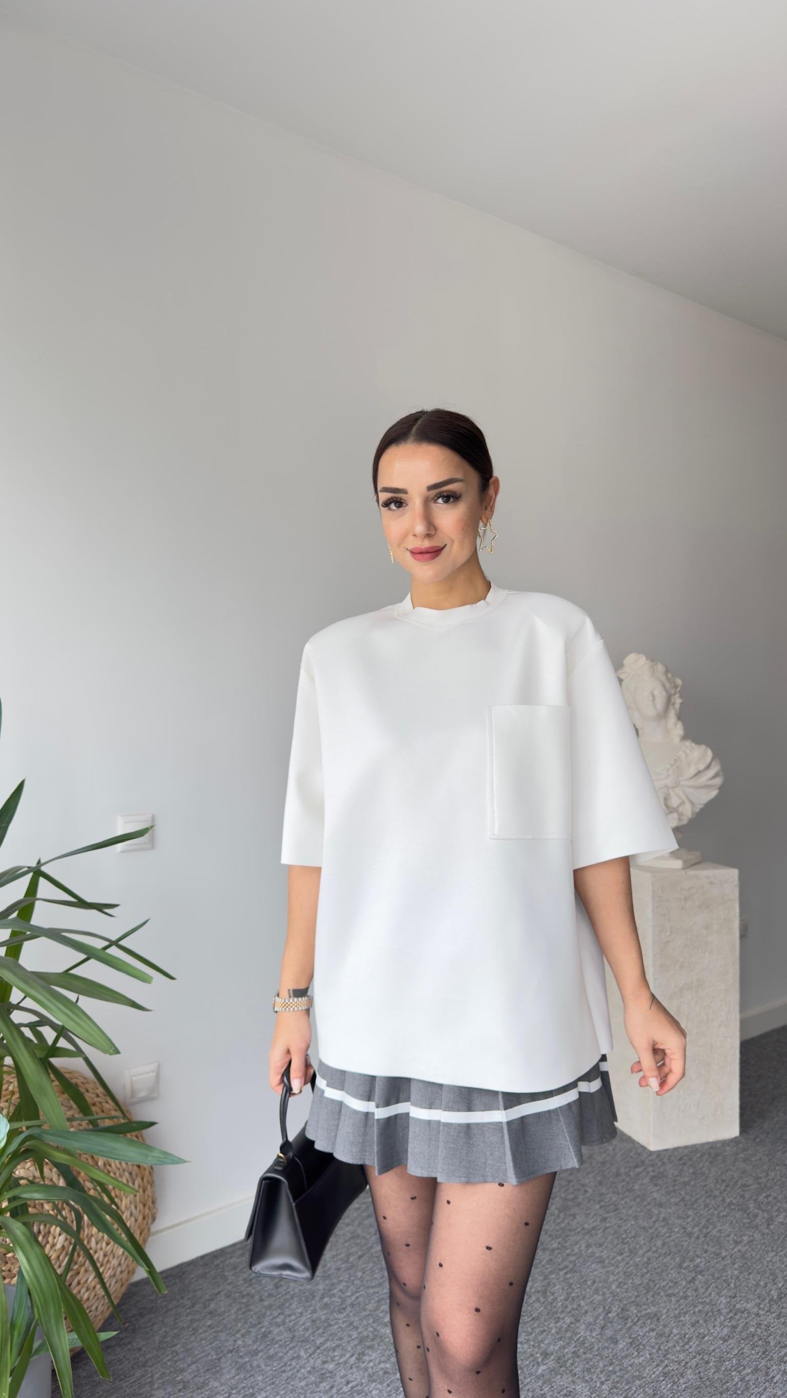 Back Zippered Zra Model Padded White Blouse