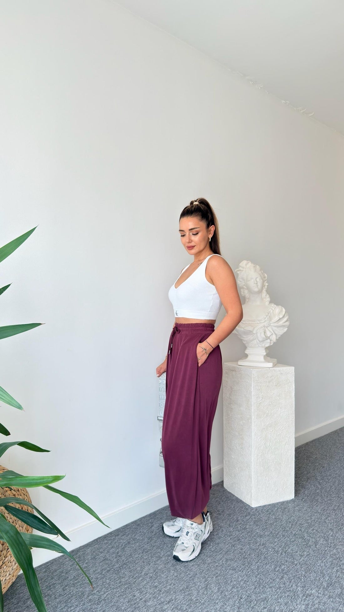 Oys Trousers with Plum Pleat Detail