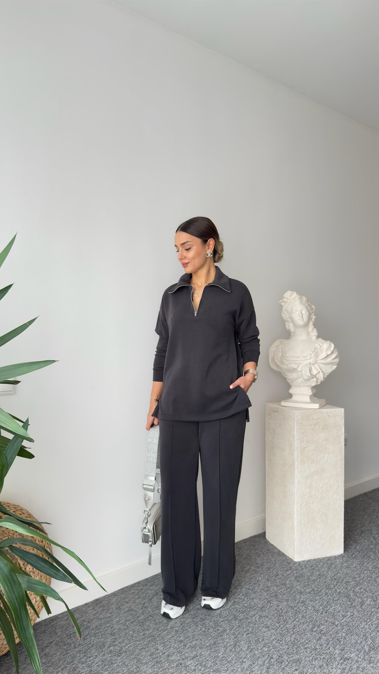 Anthracite Mage Half Zippered Oys Modal Suit