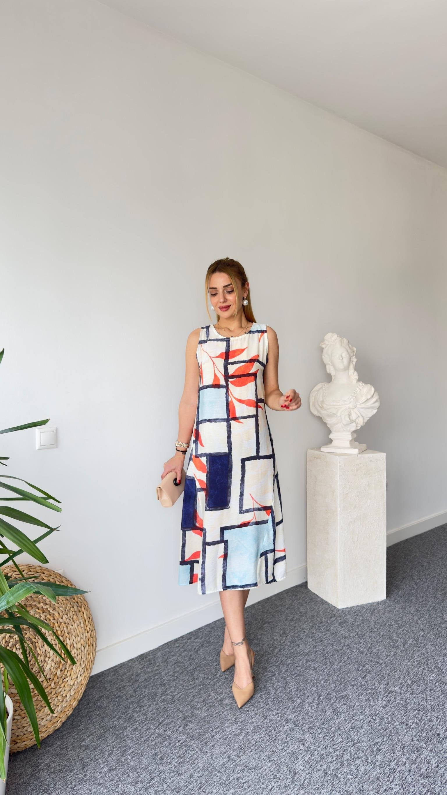 Este Mixed Pattern Sleeveless Dress