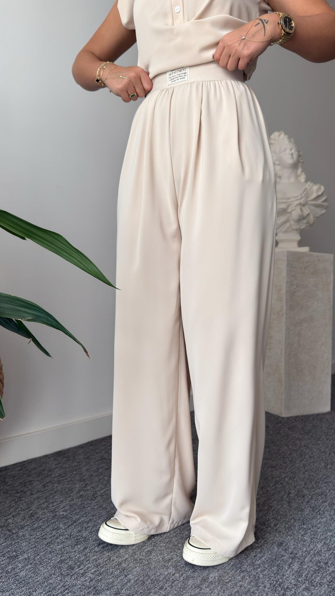 Stone Utaka Elastic Waist Trousers