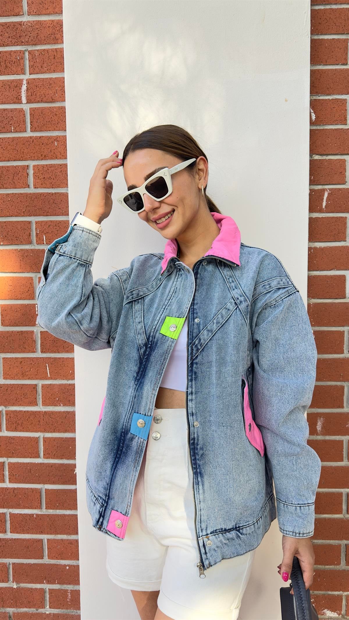Rosy Color Detailed Jean Jacket