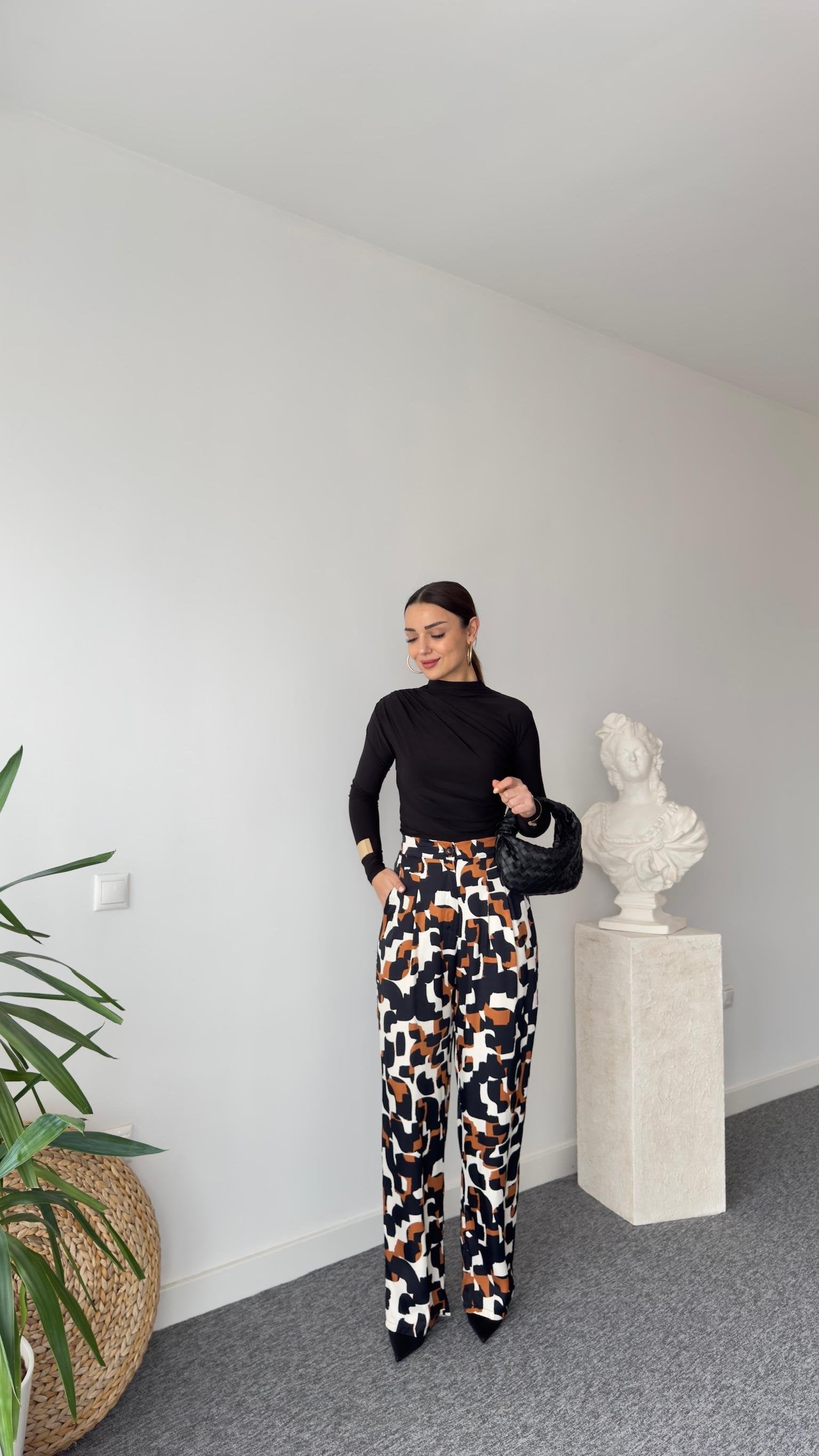 Brown Geometric Pattern Trousers