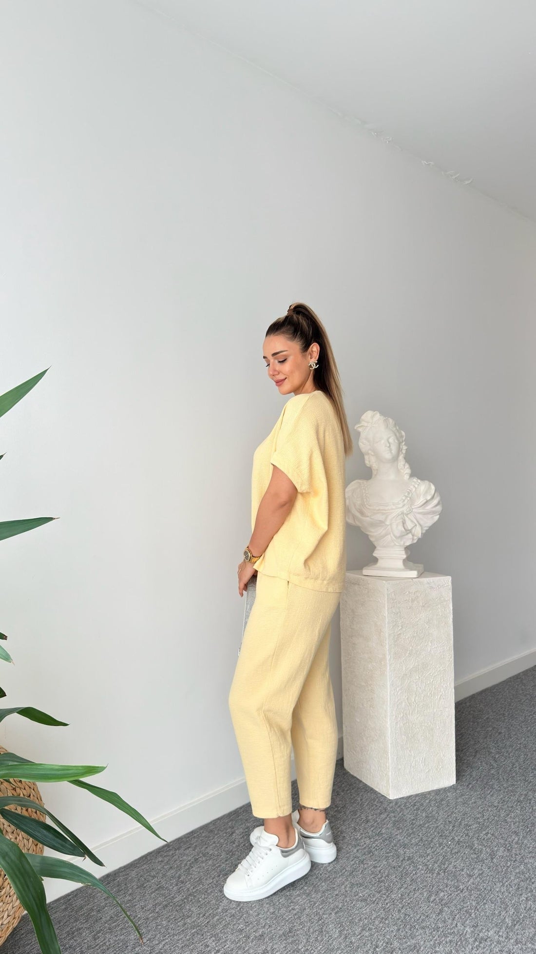 Yellow Jaker Linen Casual Suit