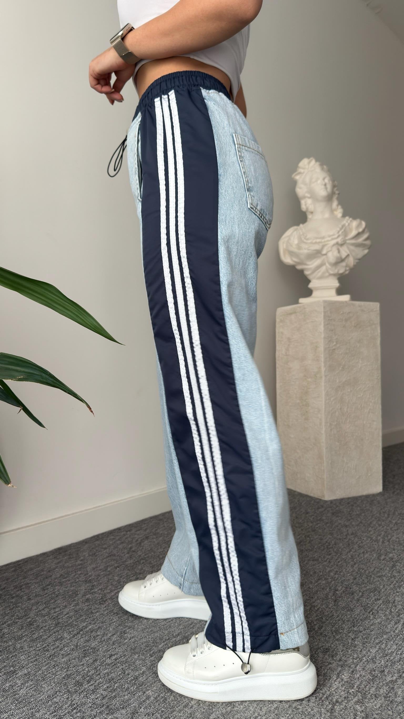 Breet Orange Color Transitional Design Jean Suit
