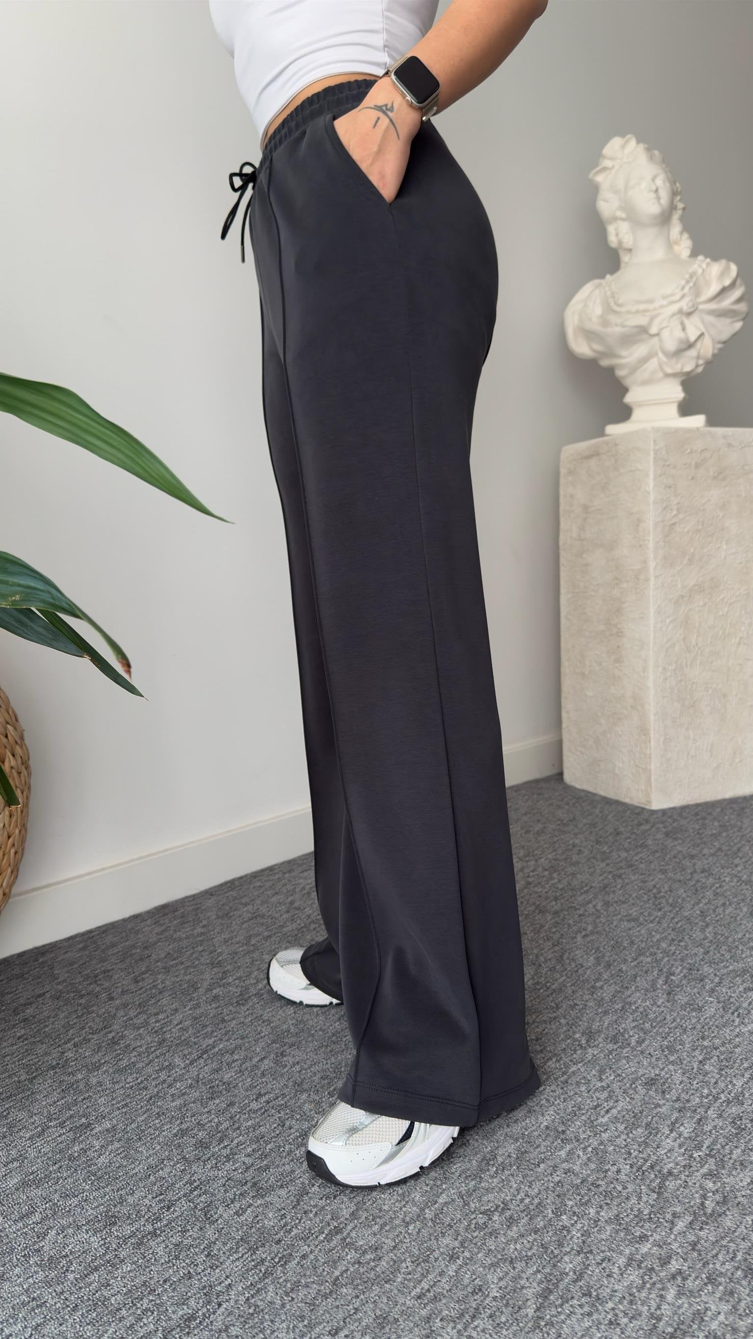 Anthracite Mage Half Zippered Oys Modal Suit