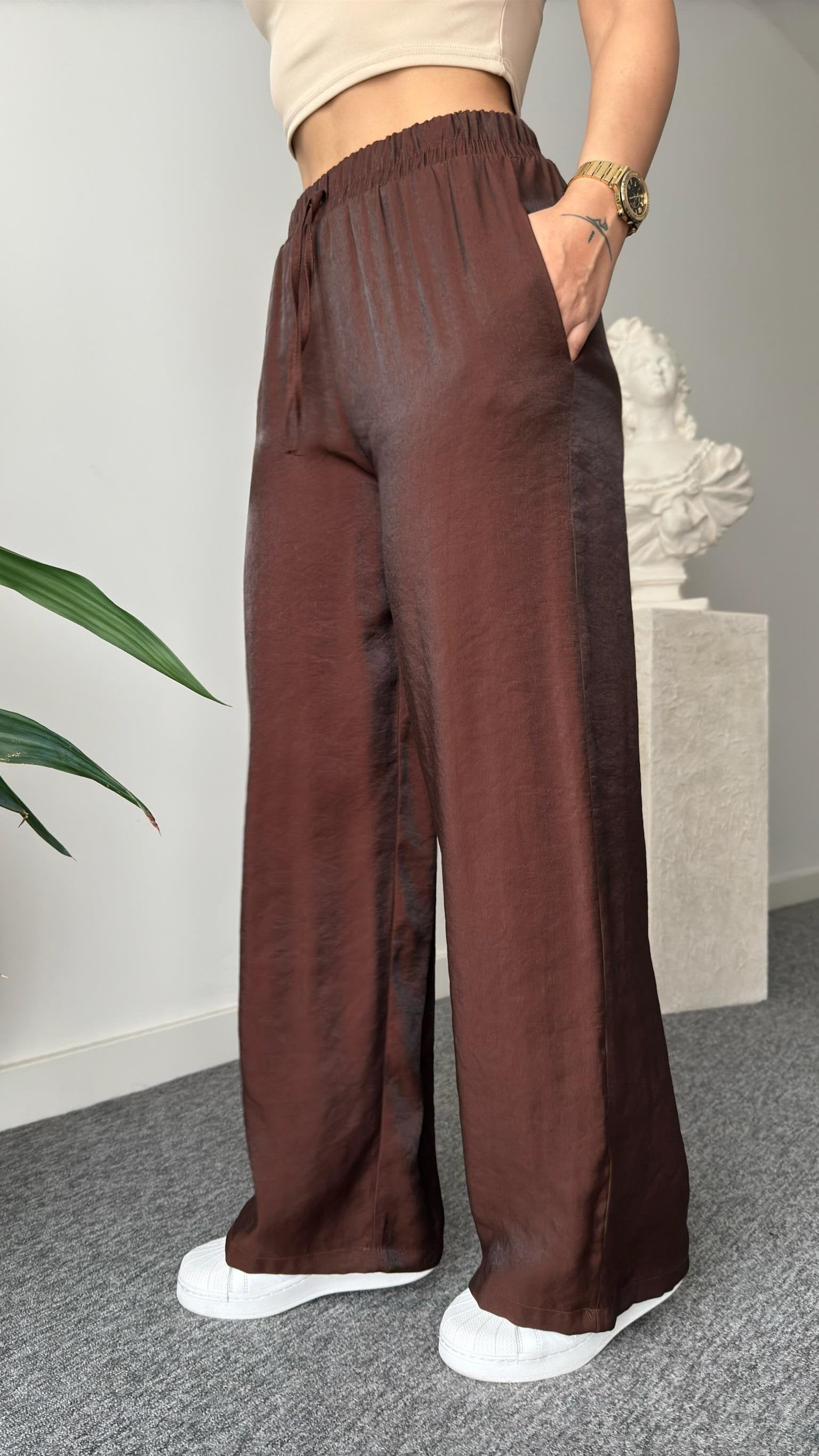 Brown Vuaye Pocket Detailed Suit