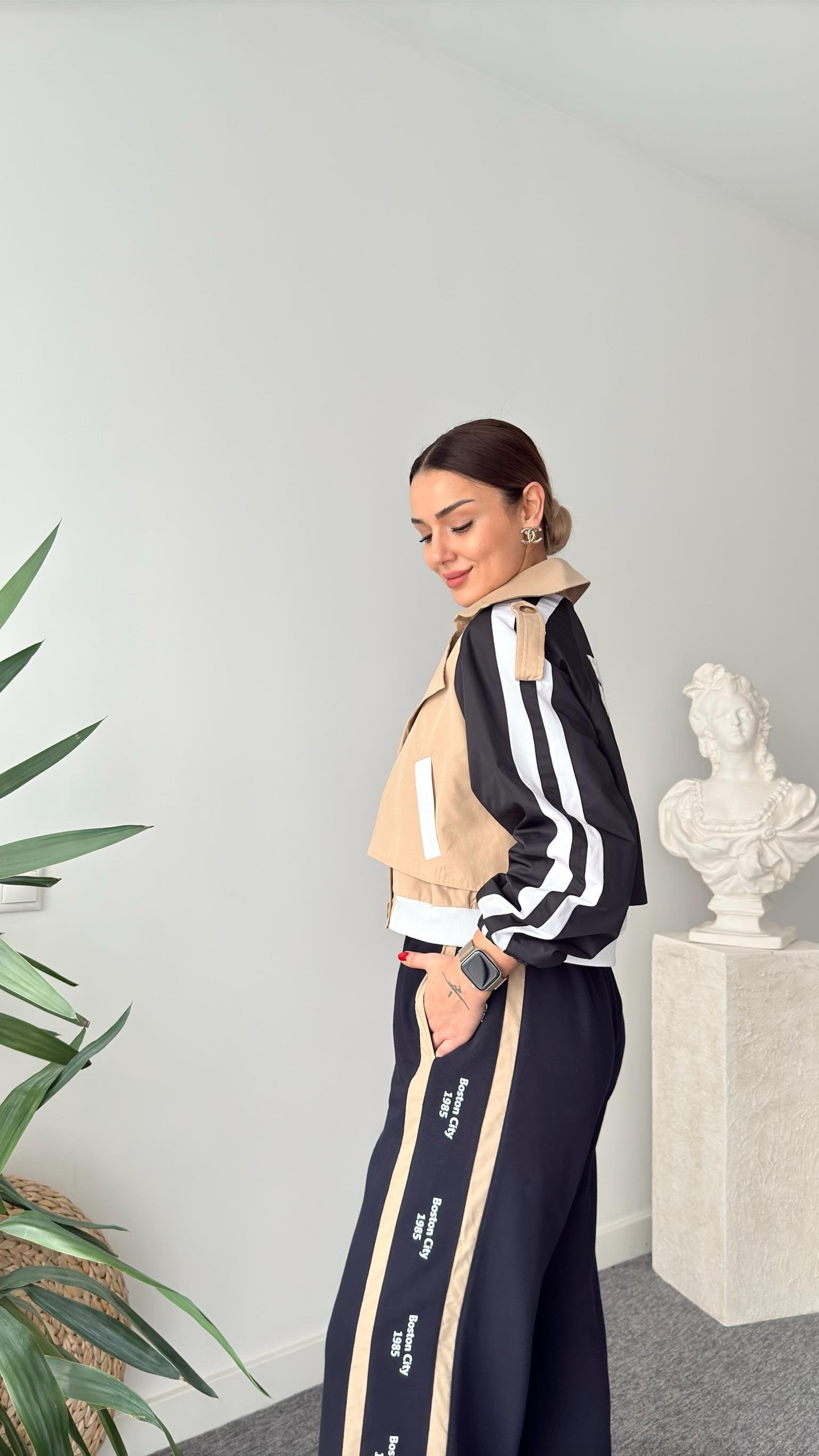 Veloci Back Printed Design Trench Coat