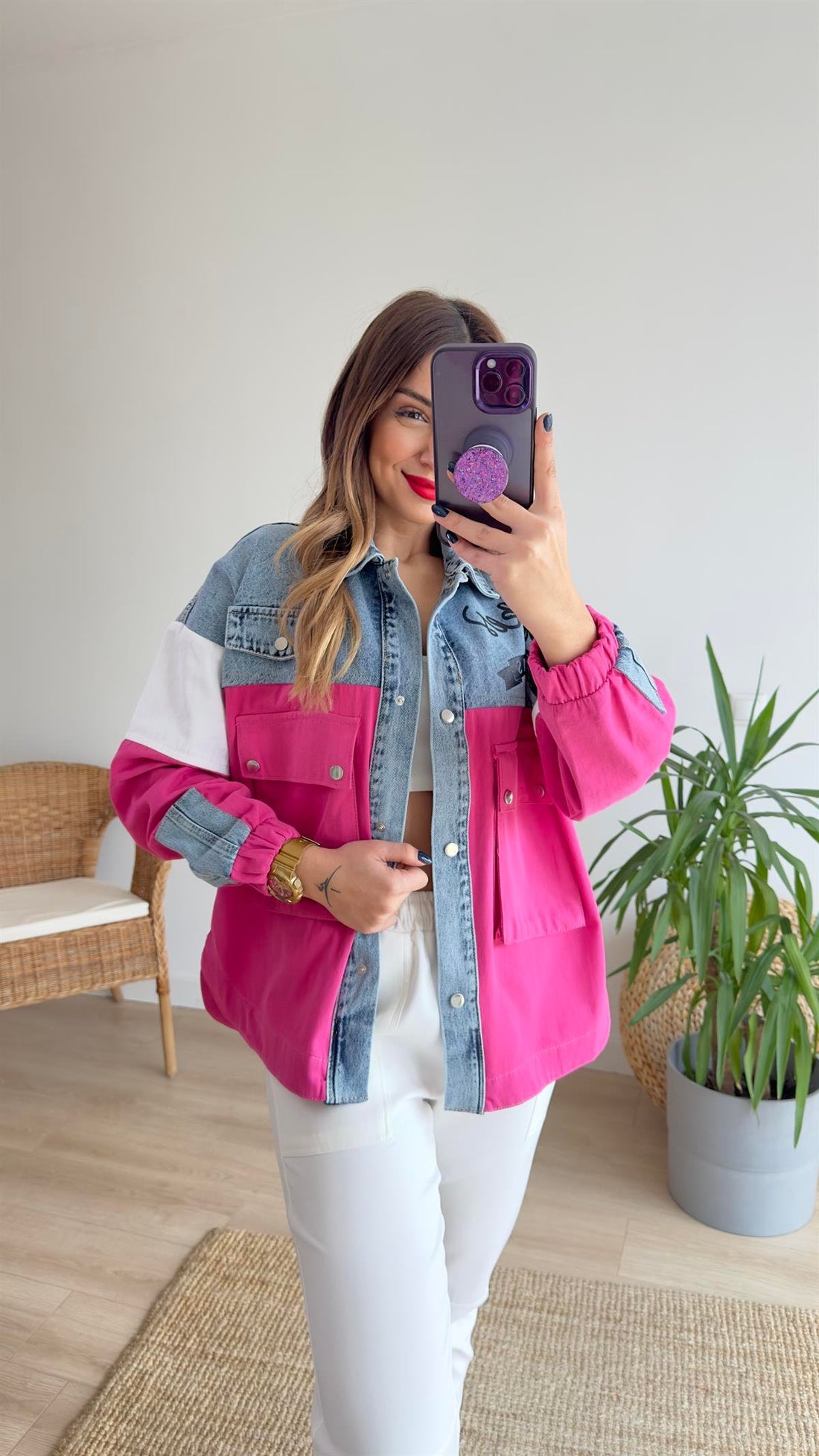 Two-Tone Design Jacket with Back Writing