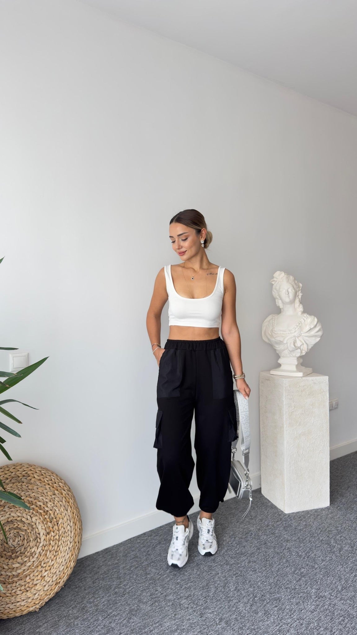 Sante Cargo Pocket Detailed Black Sweatpants