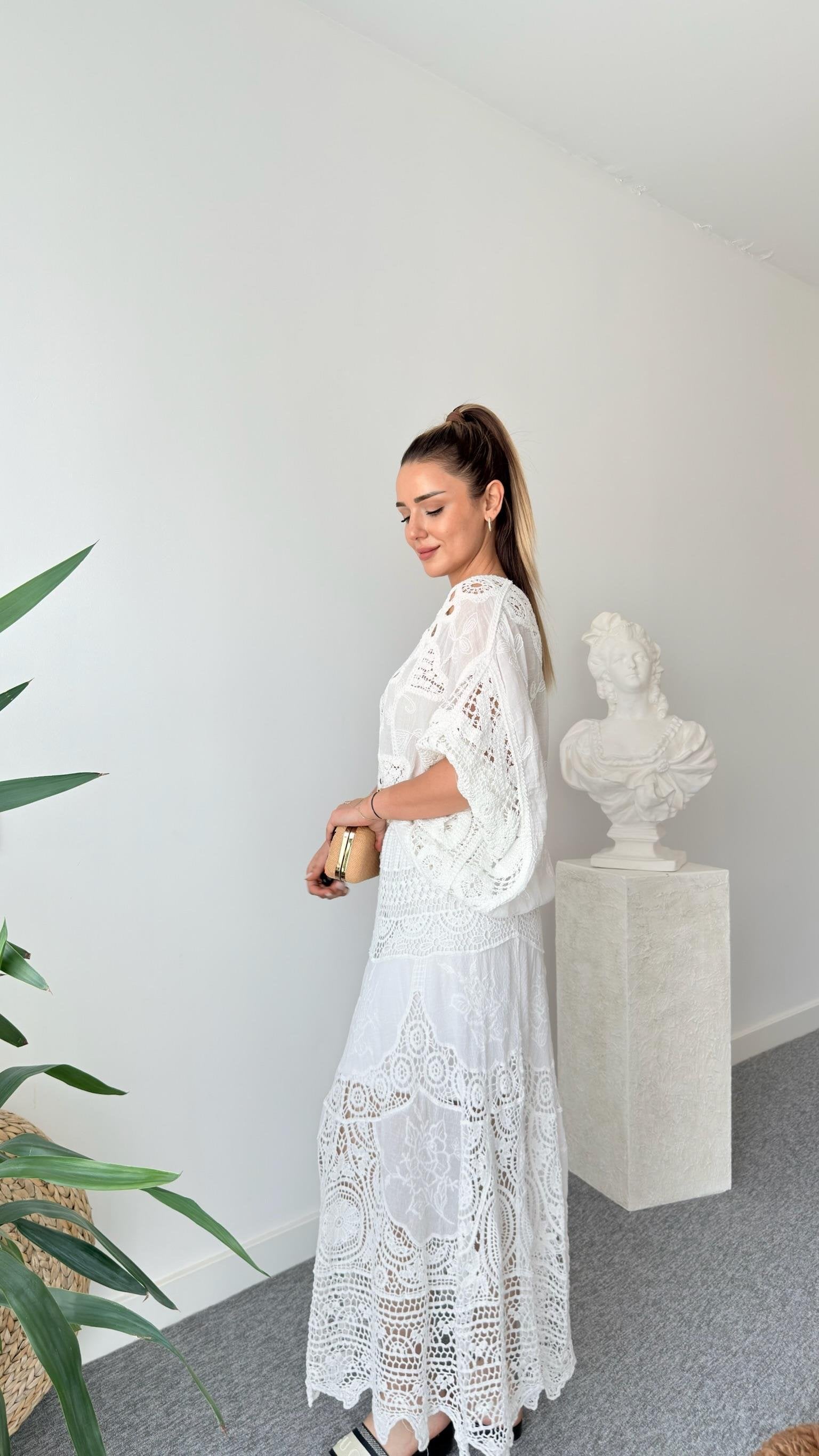 Luwre Design Lace Detailed Blouse