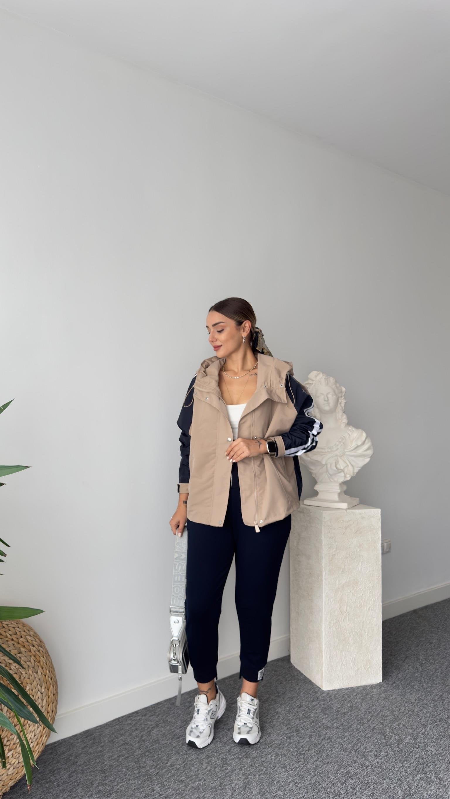 Geof Striped Sleeve Hooded Beige Jacket