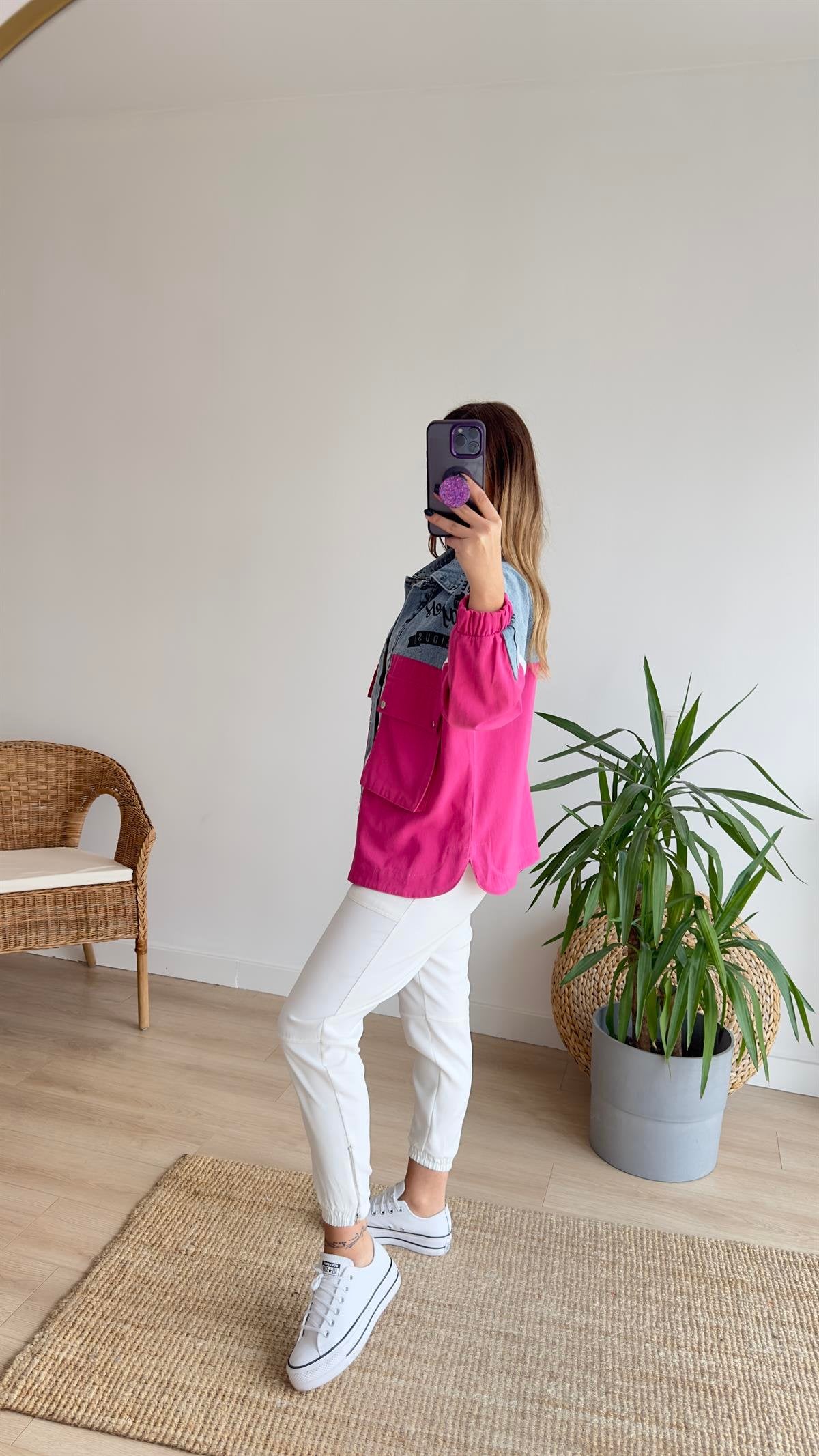 Two-Tone Design Jacket with Back Writing