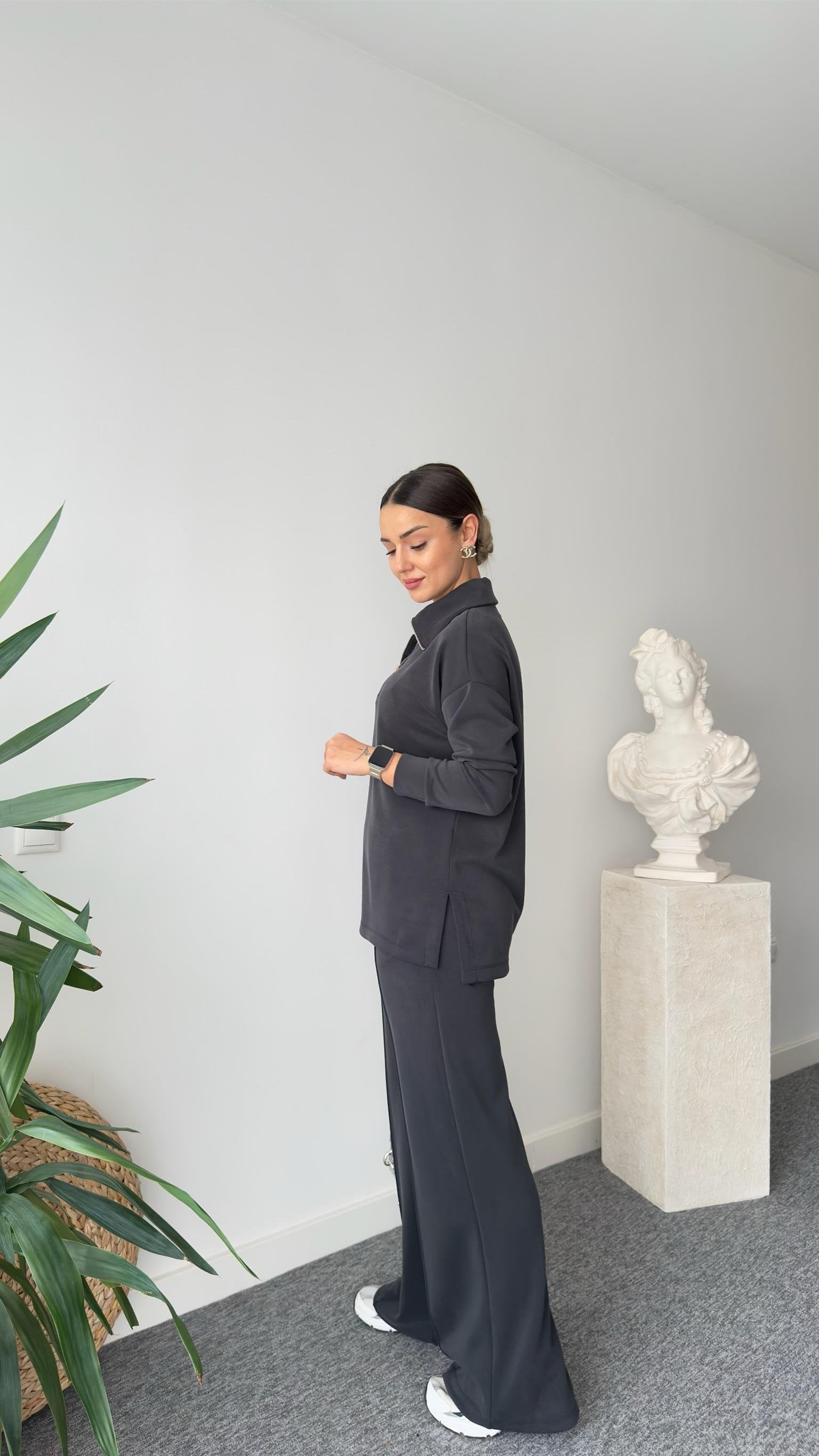 Anthracite Mage Half Zippered Oys Modal Suit