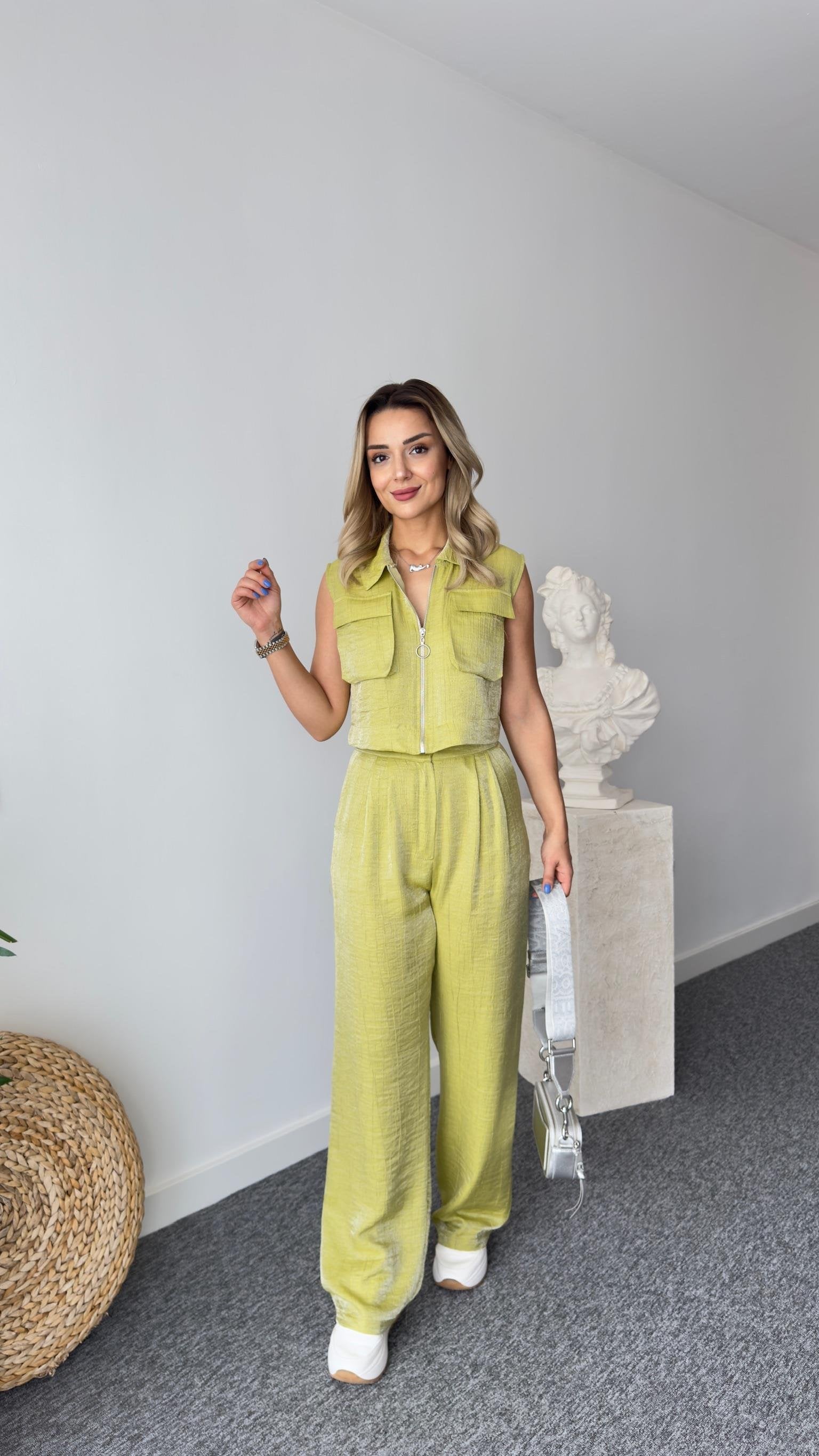 Gjen Zippered Olive Two Piece Suit