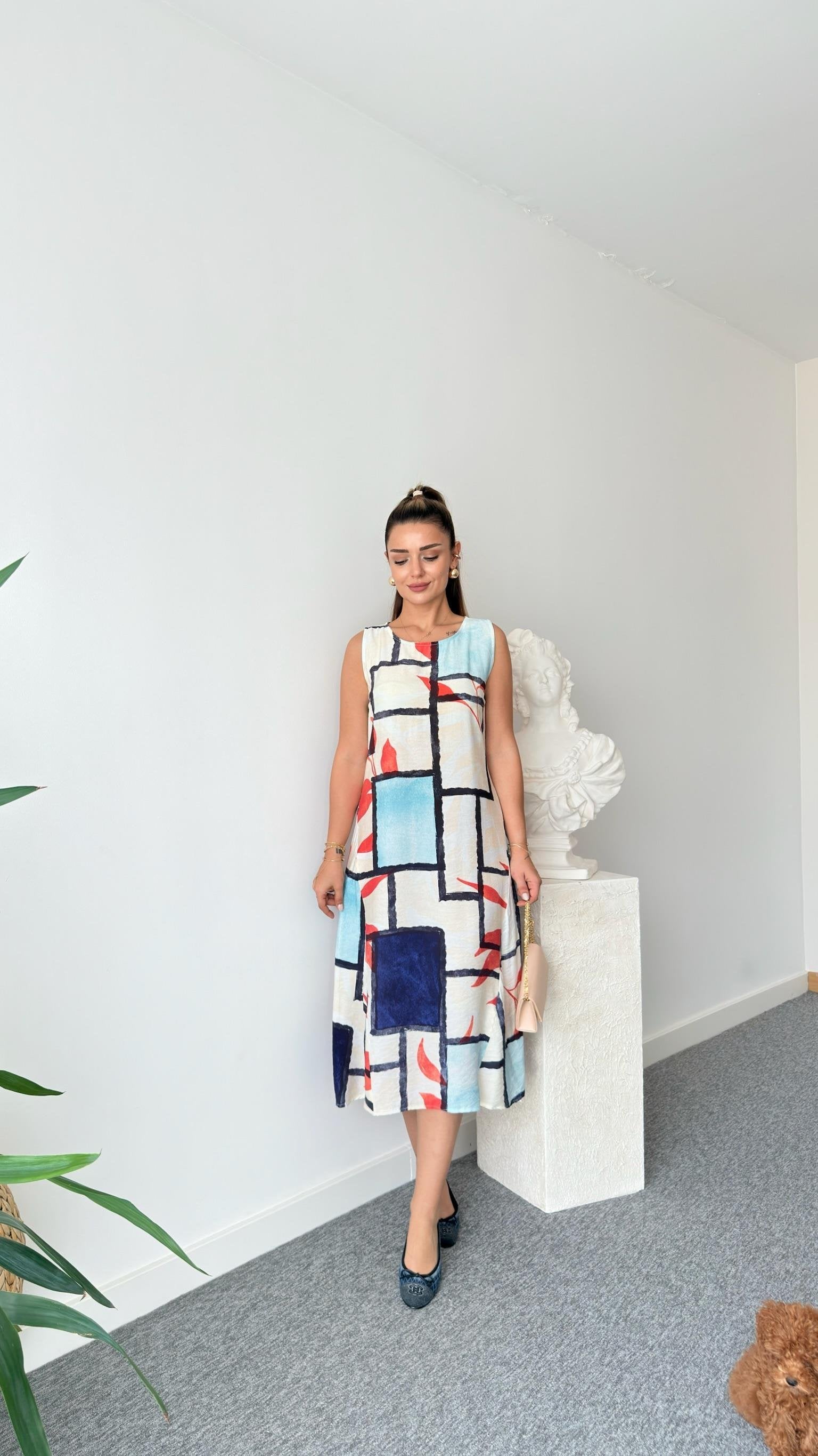 Este Mixed Pattern Sleeveless Dress