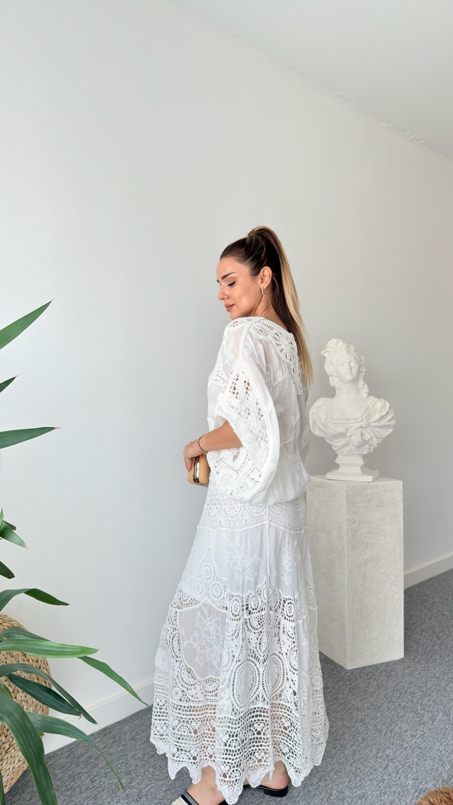 Luwre Design Lace Detailed Blouse