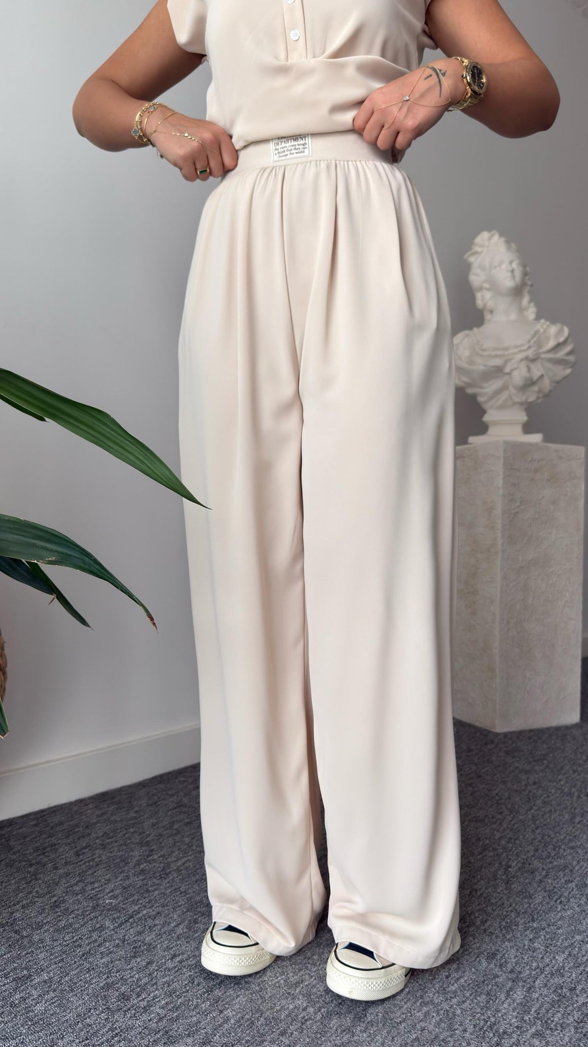Stone Utaka Elastic Waist Trousers