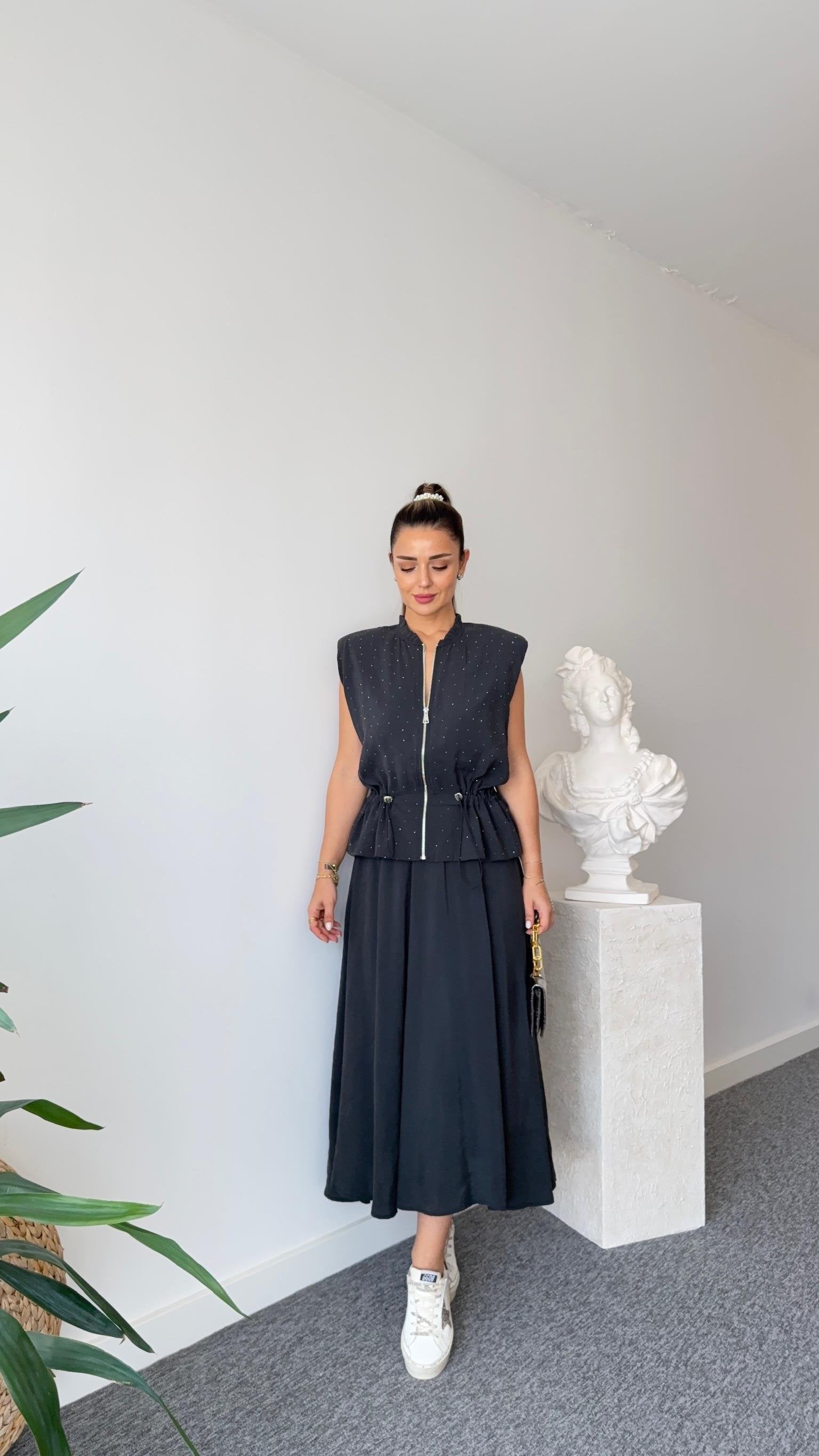 Quen Stone Detailed Tencel Skirt Suit