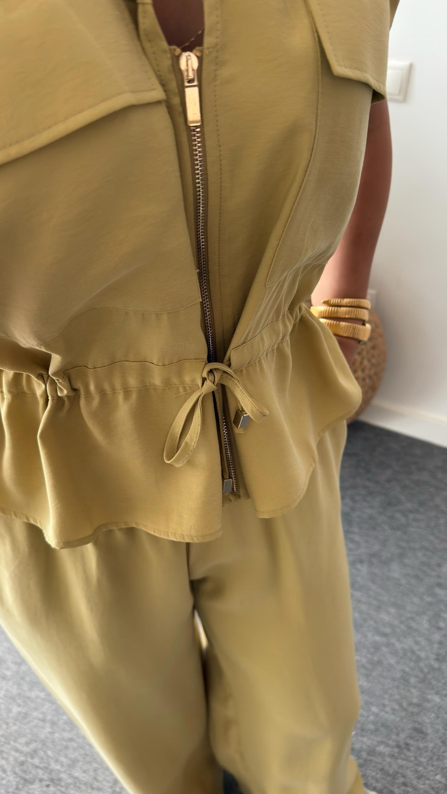 Green Porle Waist Pleated Tencel Suit