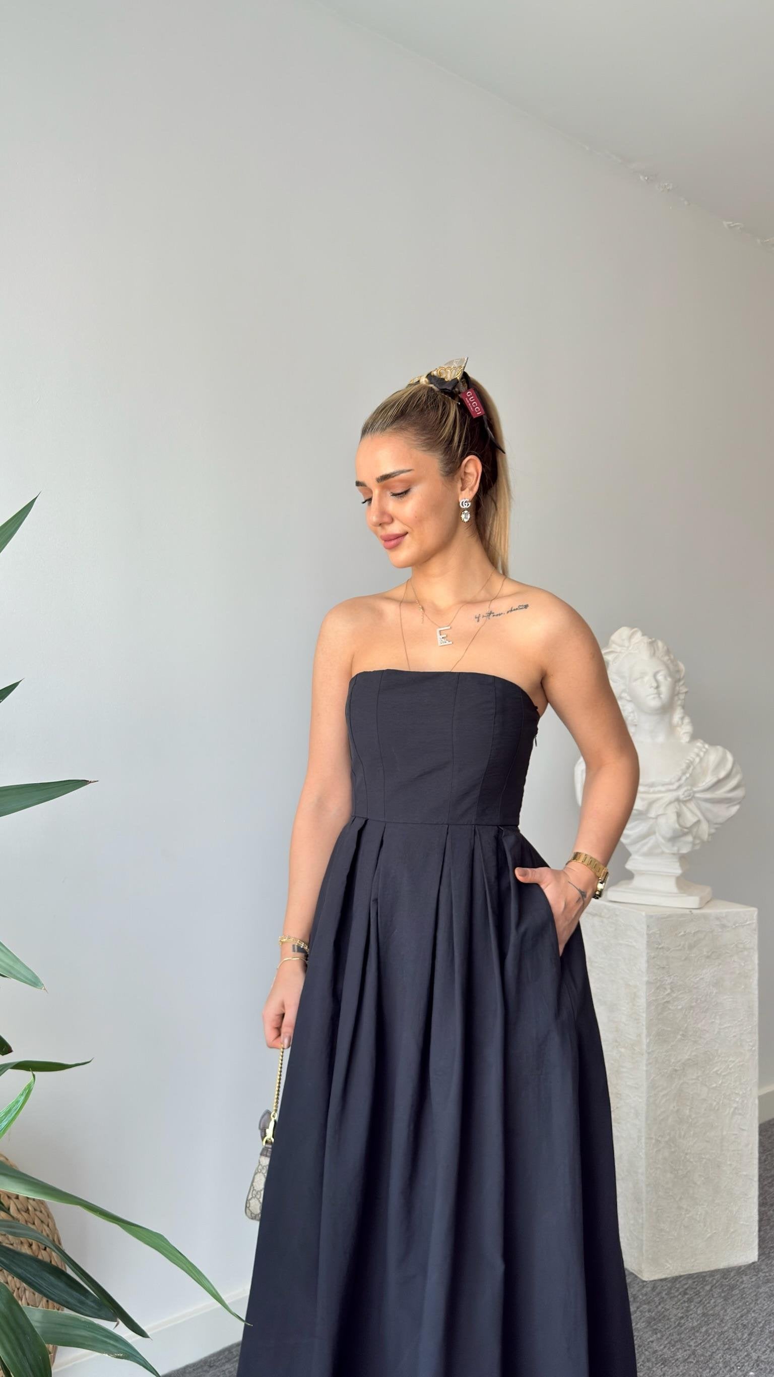 Black Strapless Parachute Dress