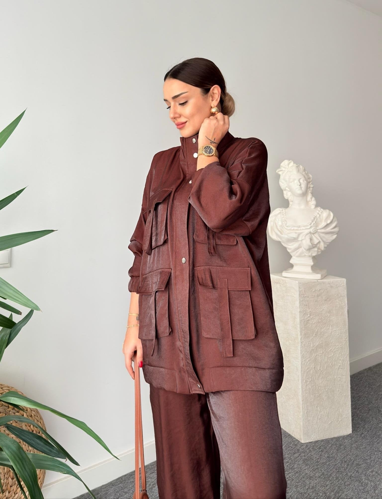 Brown Vuaye Pocket Detailed Suit