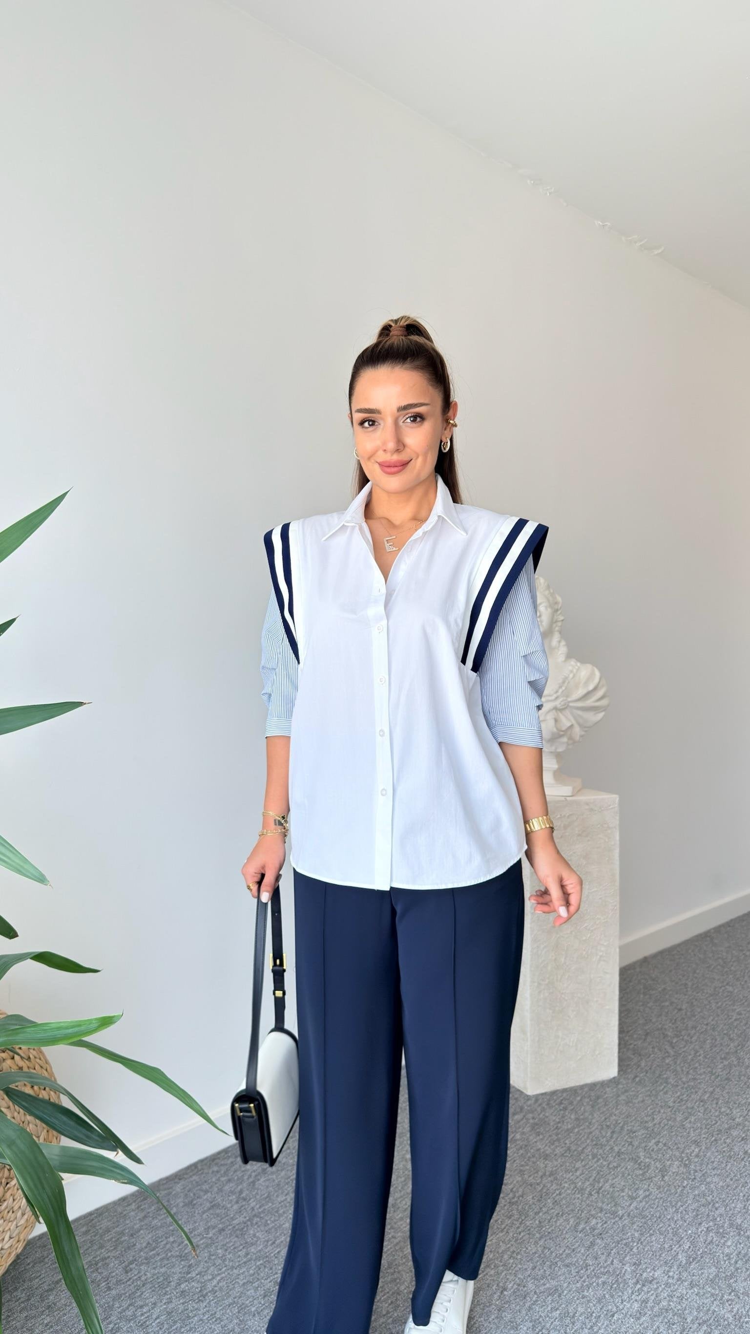 Pref Ribbed White Shirt