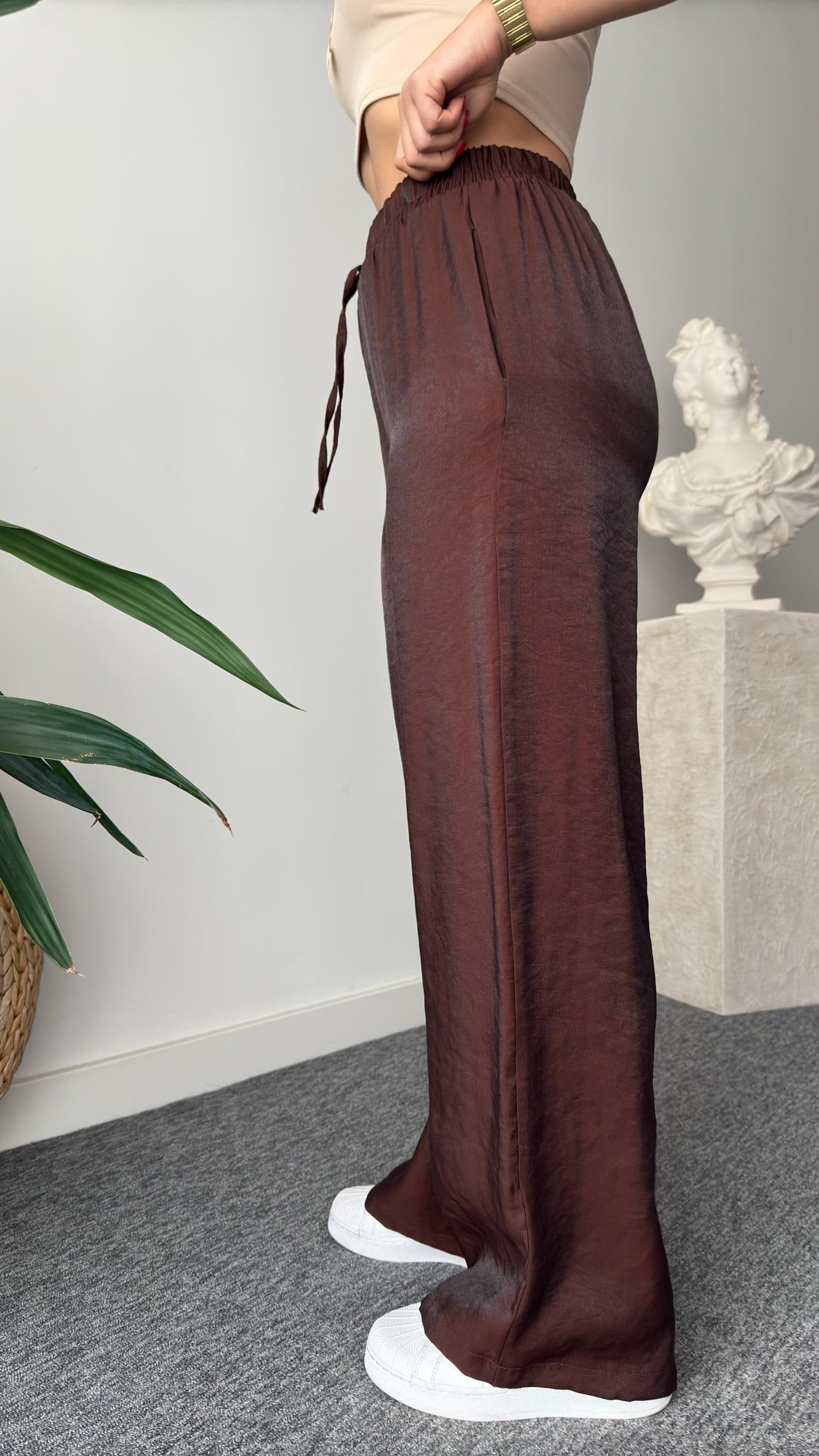Brown Vuaye Pocket Detailed Suit