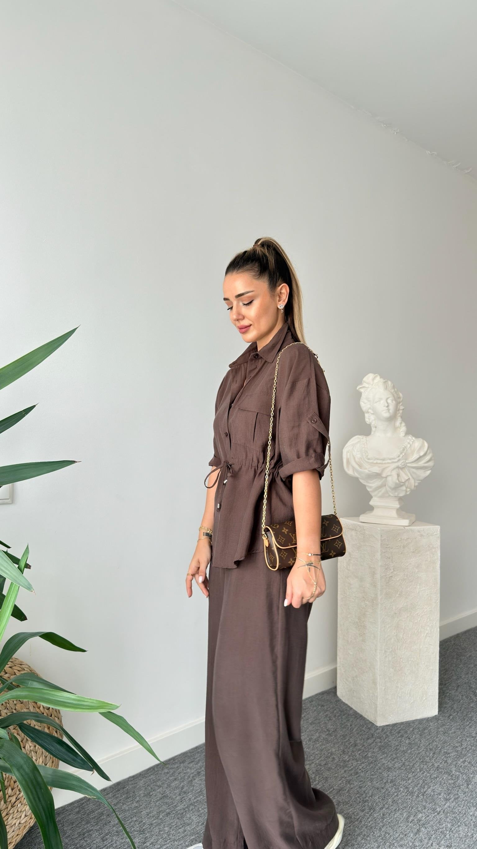 Brown Breva Waist Pleated Tencel Suit