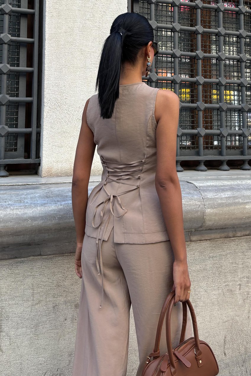 Lace-Up Vest Plazza Trouser Modal Set Beige