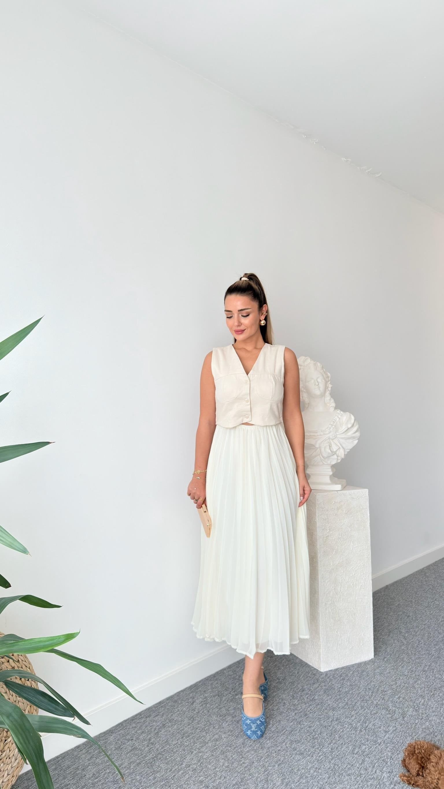Brand Model Pleated Cream Dress with Vest Detail