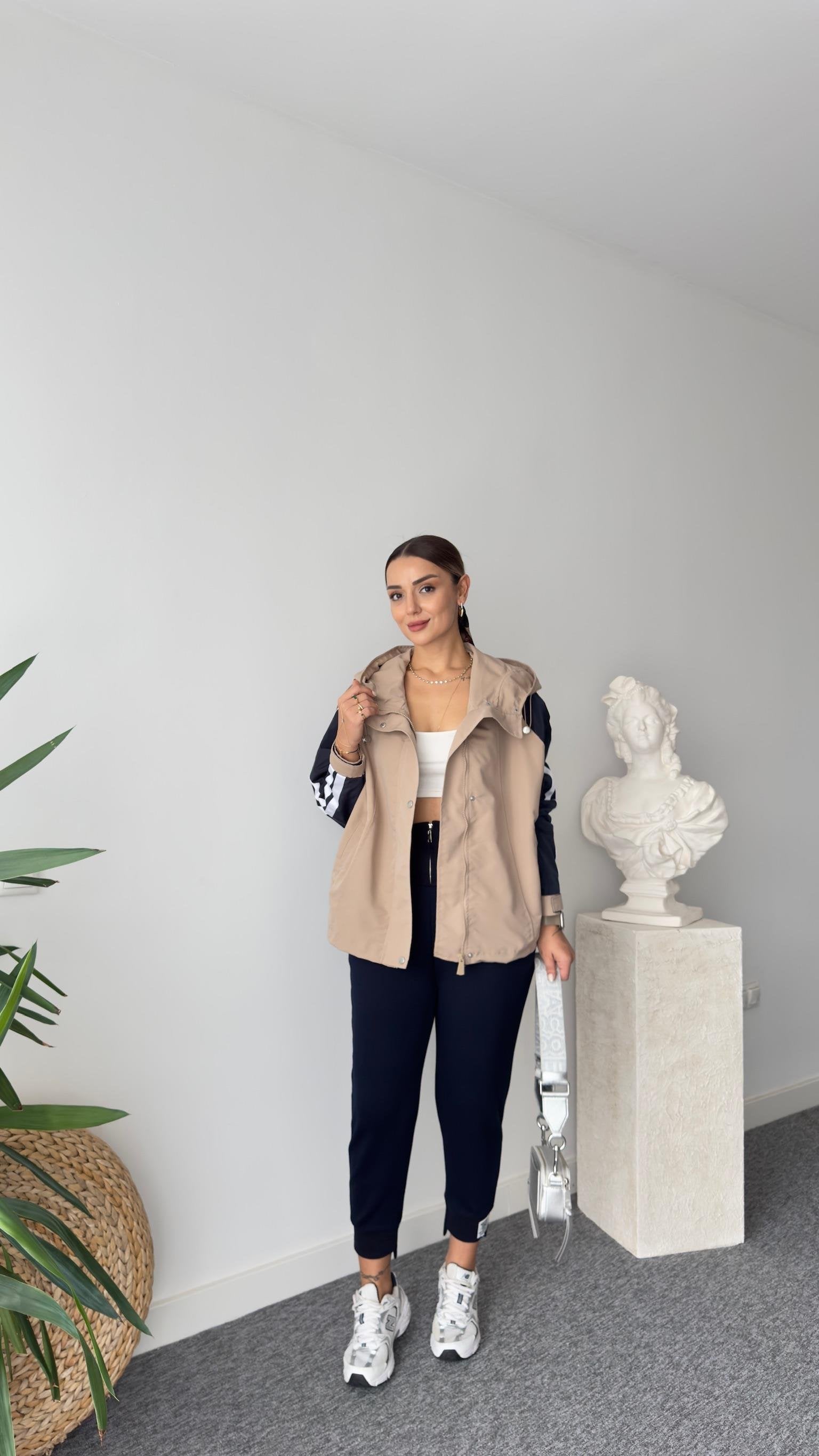 Geof Striped Sleeve Hooded Beige Jacket
