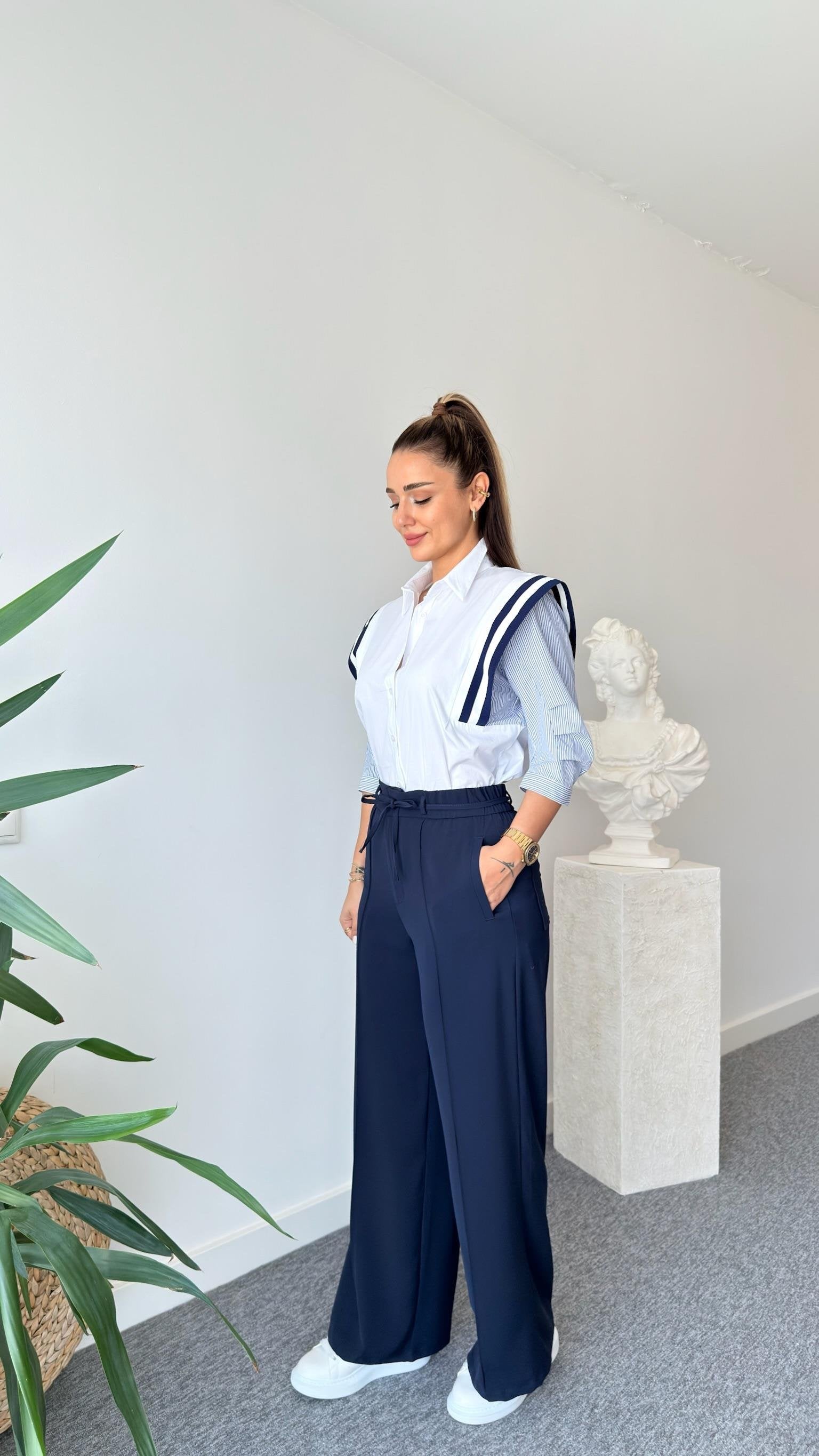 Pref Ribbed White Shirt