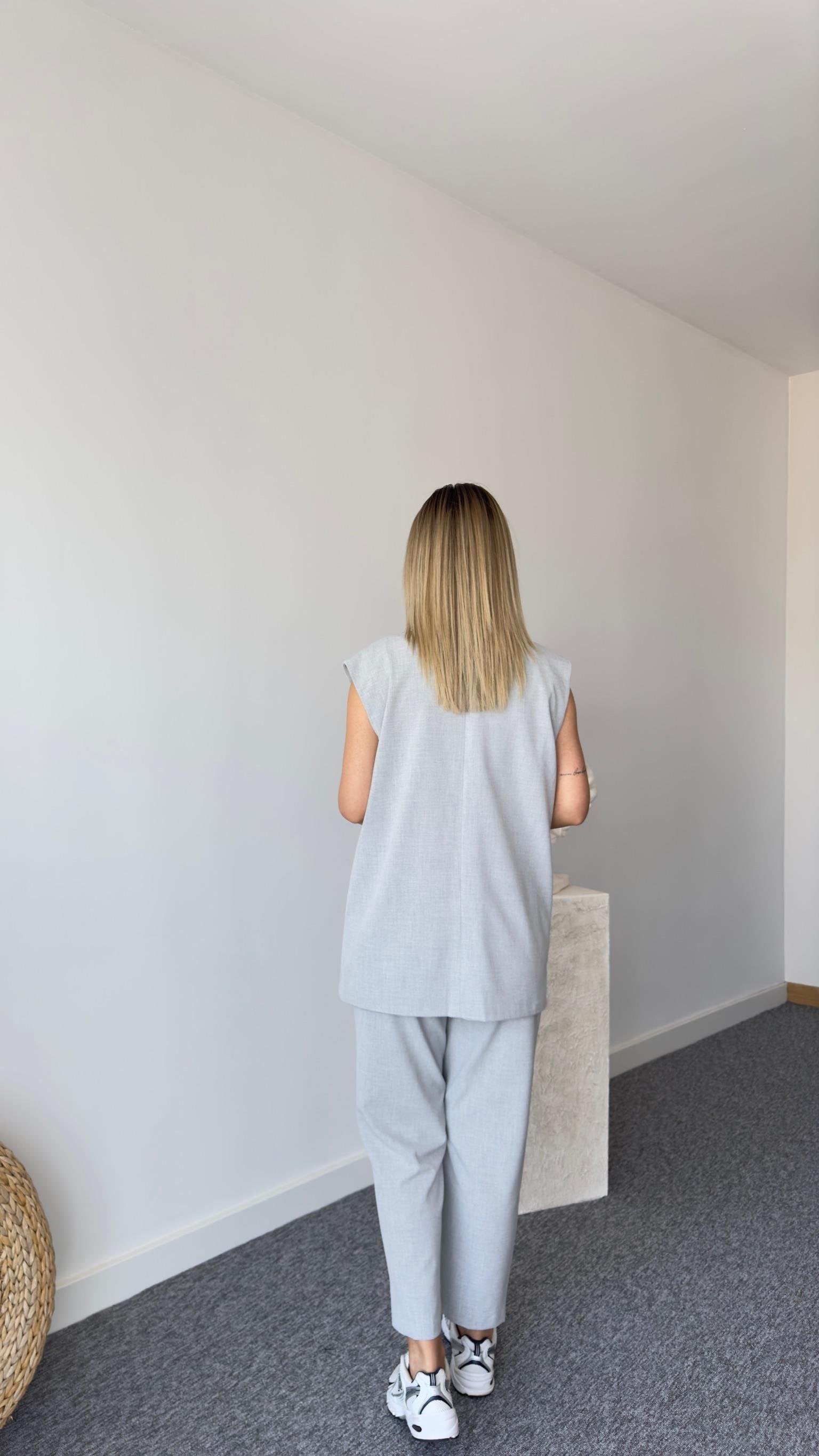 Ena Gray Vest Suit