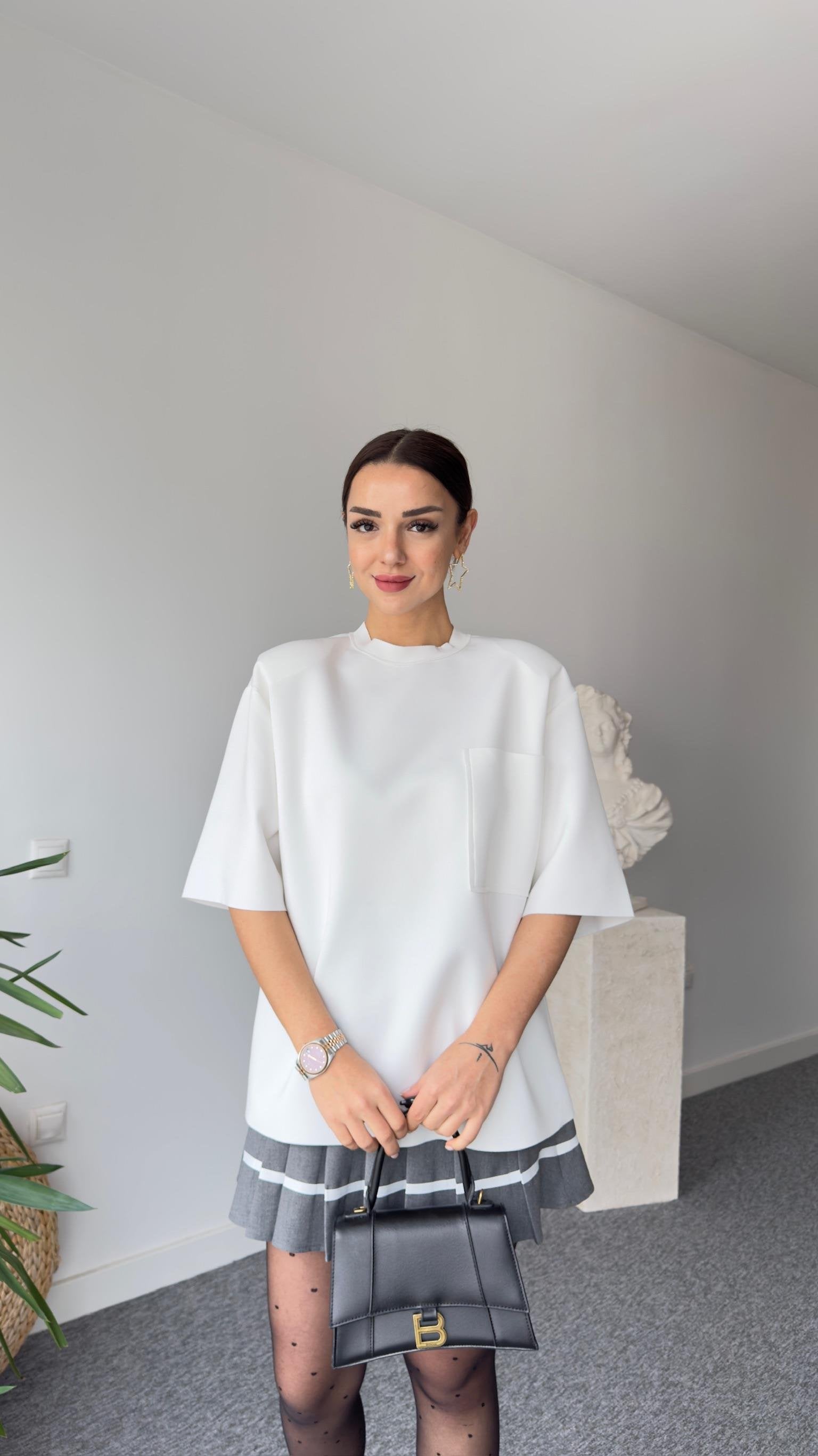 Back Zippered Zra Model Padded White Blouse