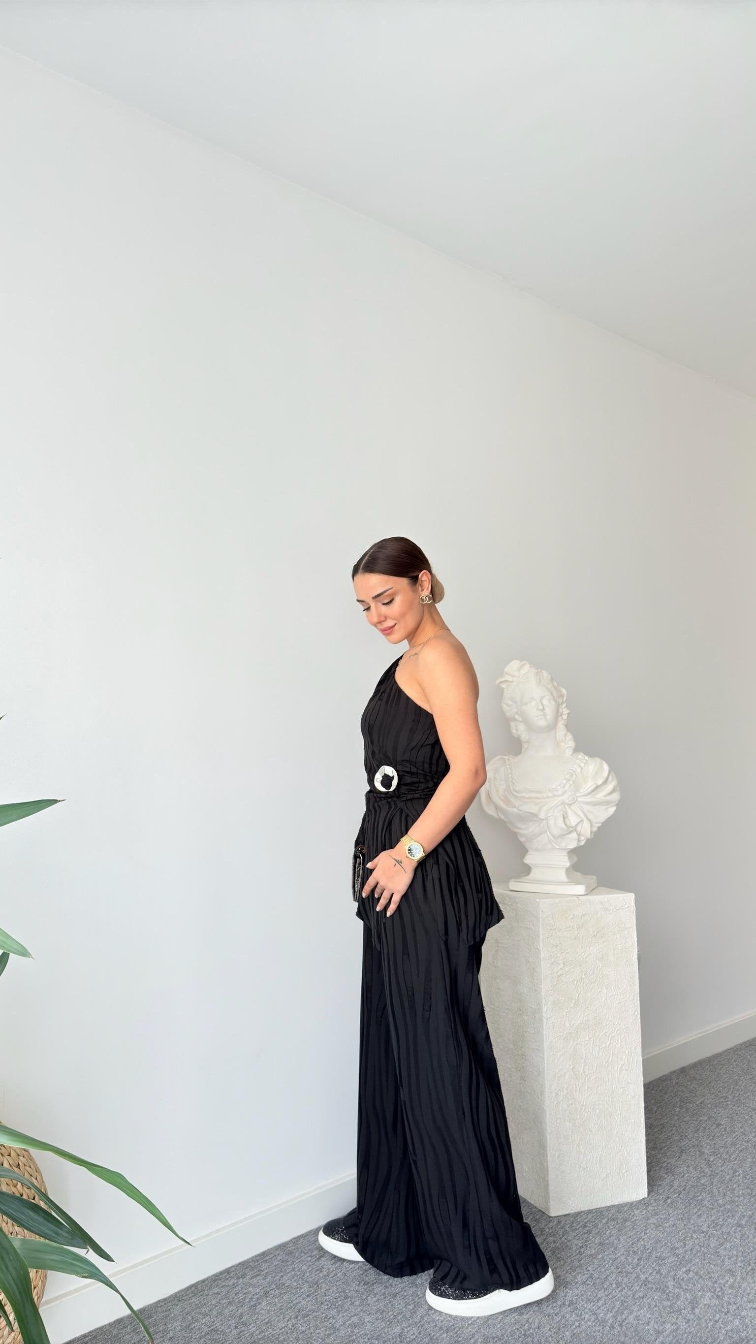 Black Usez One Shoulder Blouse Trouser Set