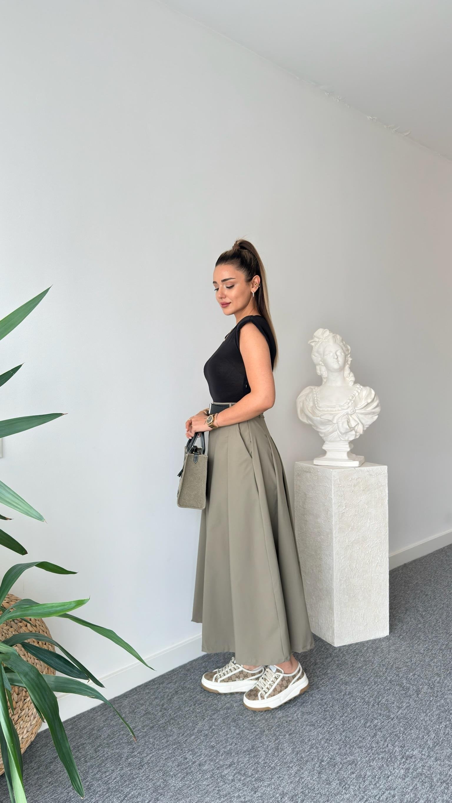 Green Brek Zra Model Belted Contrast Dress