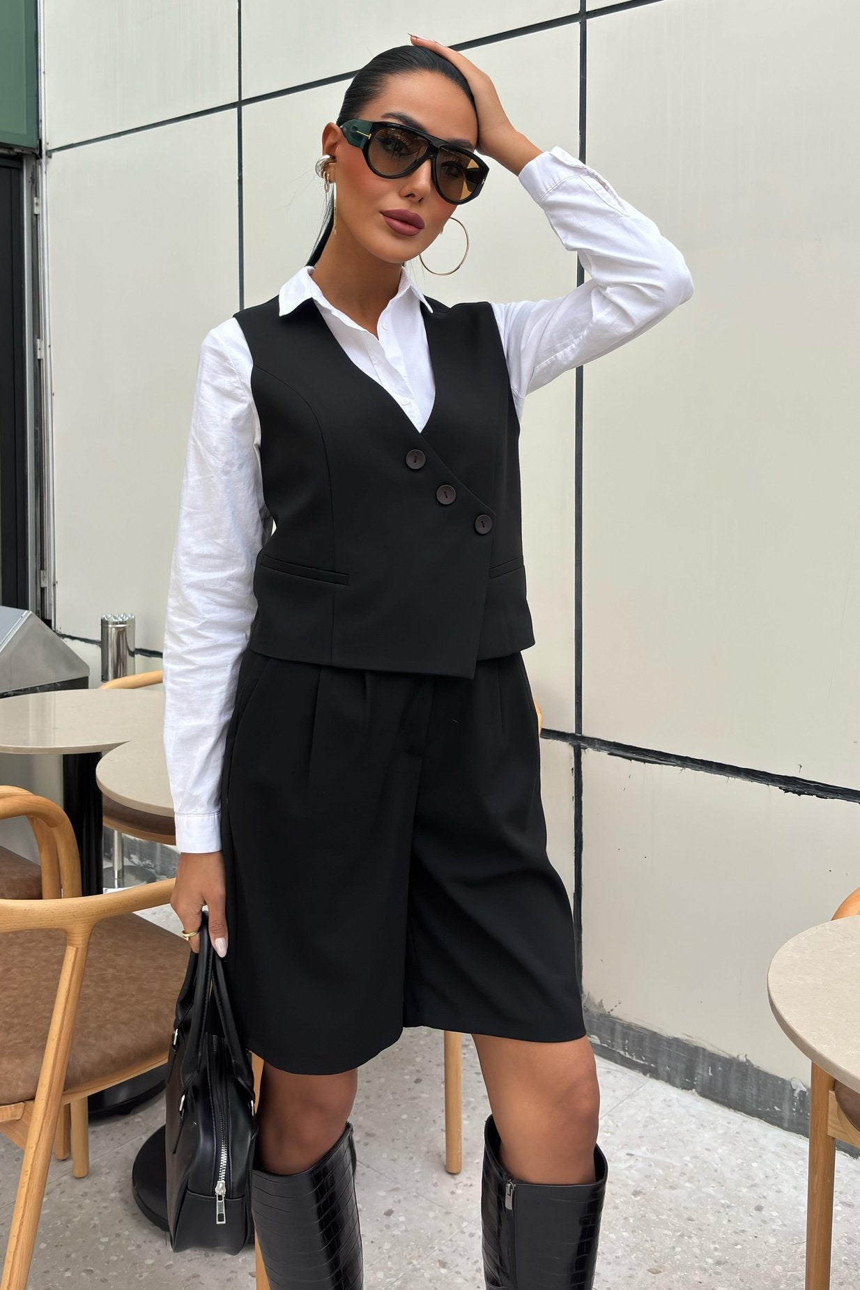 Vest Suit with Cross Buttons and Bermuda Shorts Black