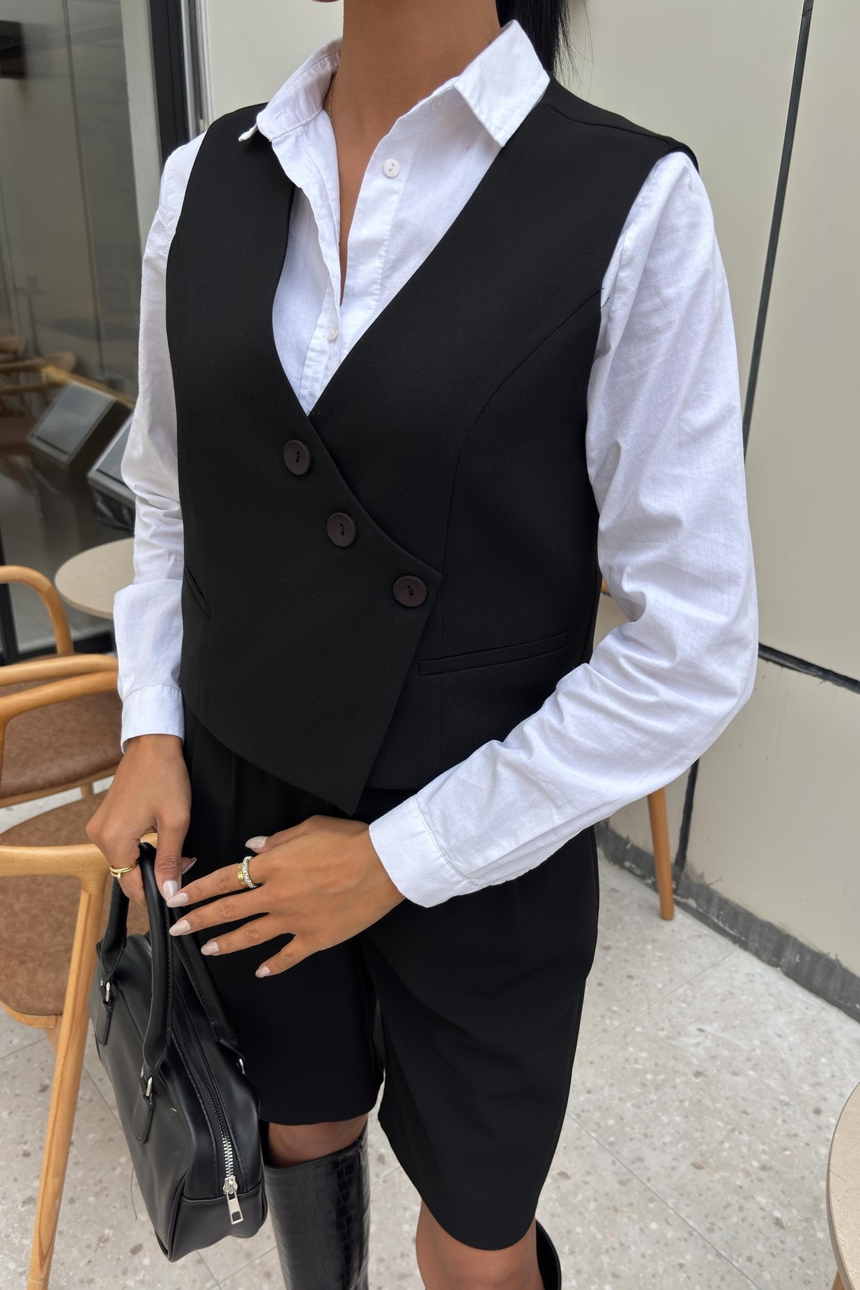 Vest Suit with Cross Buttons and Bermuda Shorts Black