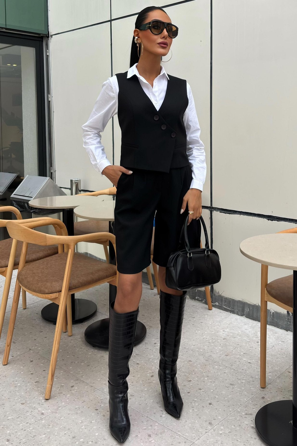 Vest Suit with Cross Buttons and Bermuda Shorts Black