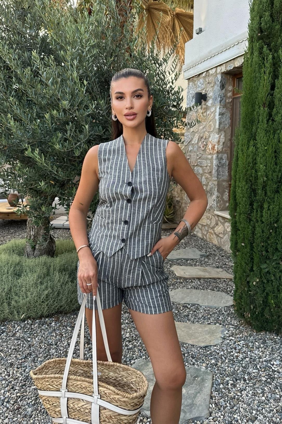 Carla Sparkly Vest Shorts Set Grey